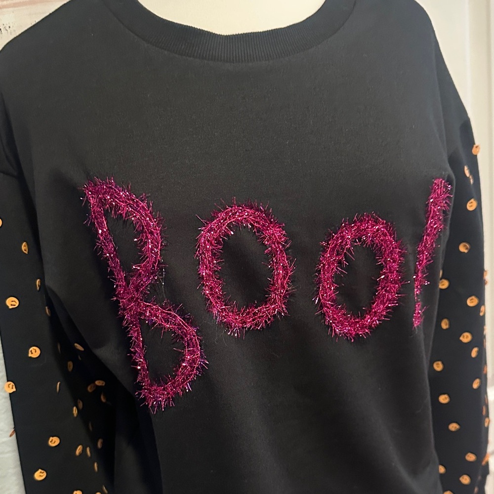 Grace & Emma Sz Small Oversized Chic Black and Purple 'Boo!' Sweatshirt